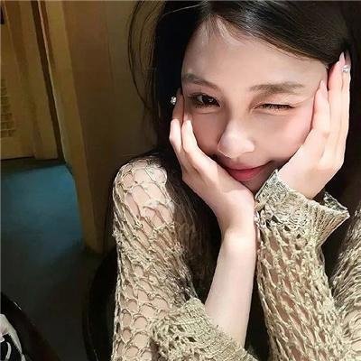 纸板屋女孩